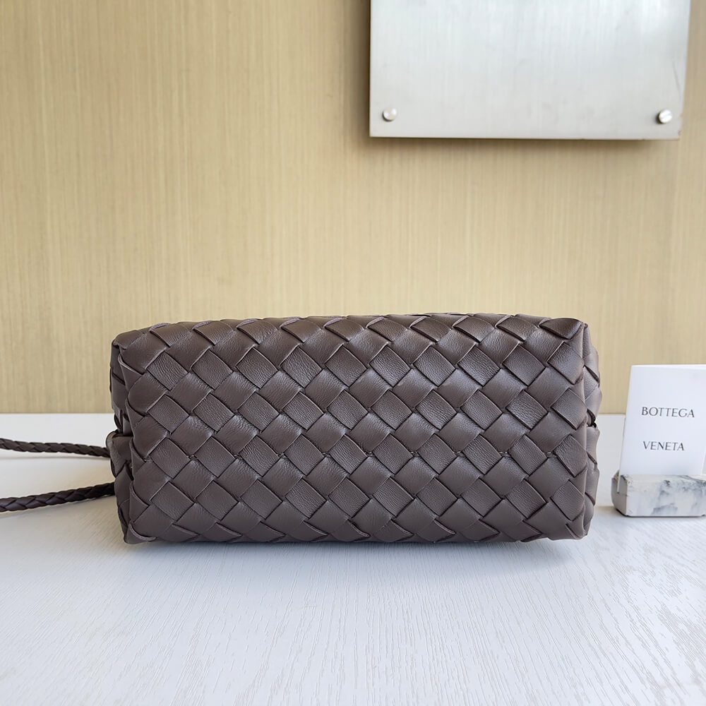 Bottega Veneta Small Andiamo Bag - Replica Luxury Bags™