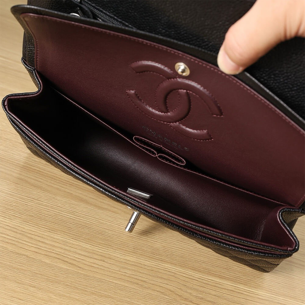 Chanel Classic Flap Handbag - Replica Luxury Bags™