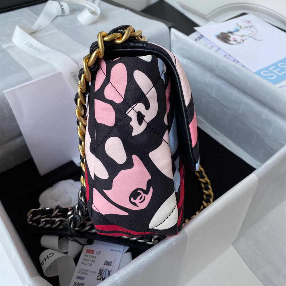 Chanel 19 Handbag - Replica Luxury Bags™