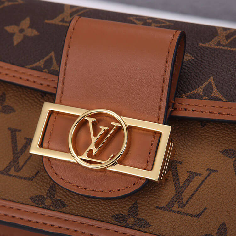 LV Dauphine Chain Wallet Bag - Replica Luxury Bags™