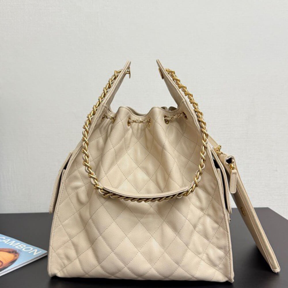 Chanel 25 Medium Handbag - Replica Luxury Bags™
