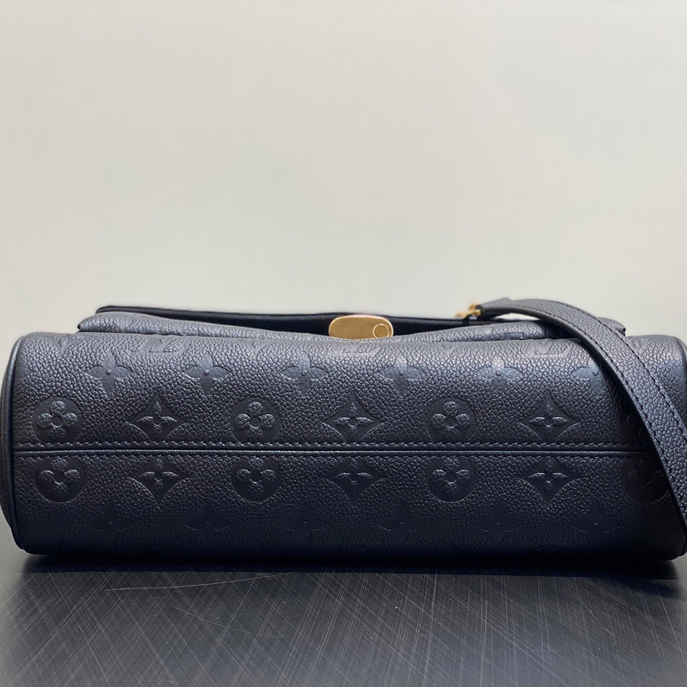 LV Anytime Flap Bag - Replica Luxury Bags™