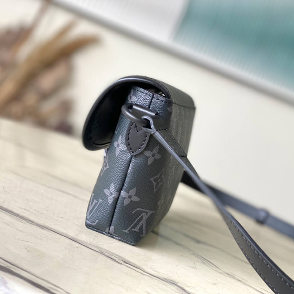 LV Pulse Wearable Wallet G65 Bag - Replica Luxury Bags™