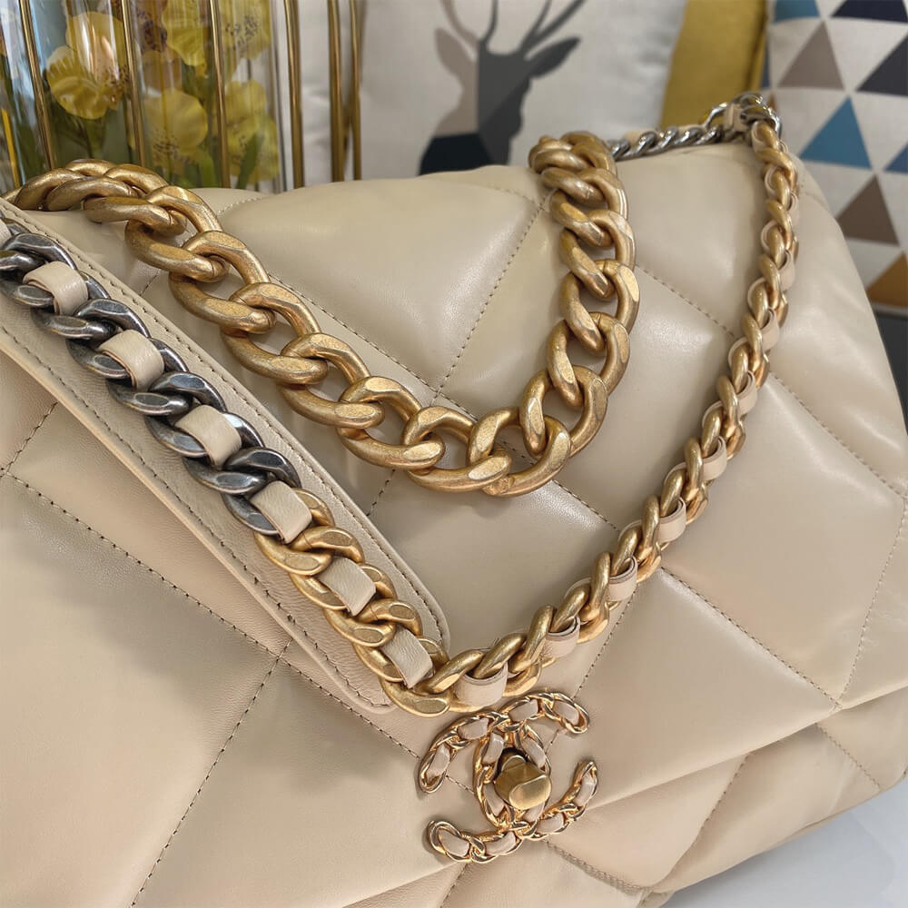 Chanel 19 Maxi Handbag - Replica Luxury Bags™