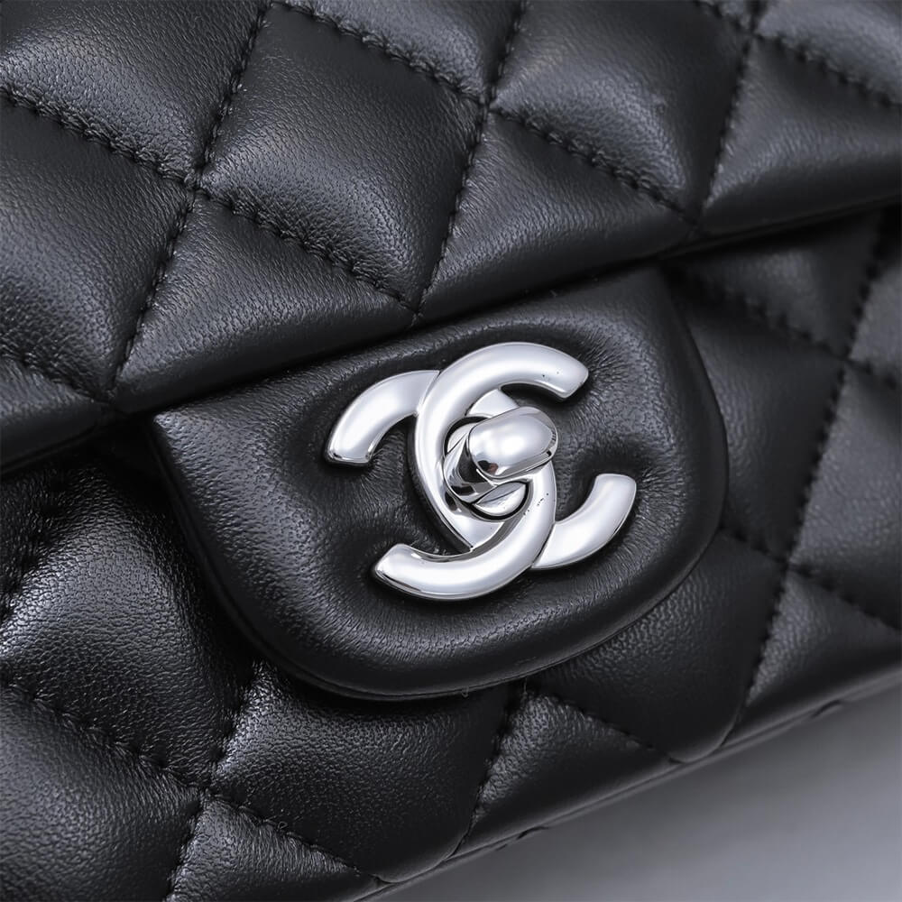 Chanel Mini Flap Bag - Replica Luxury Bags™