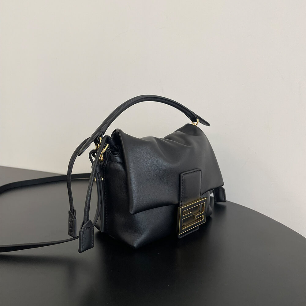 Fendi Mamma Baguette Small Bag - Replica Luxury Bags™