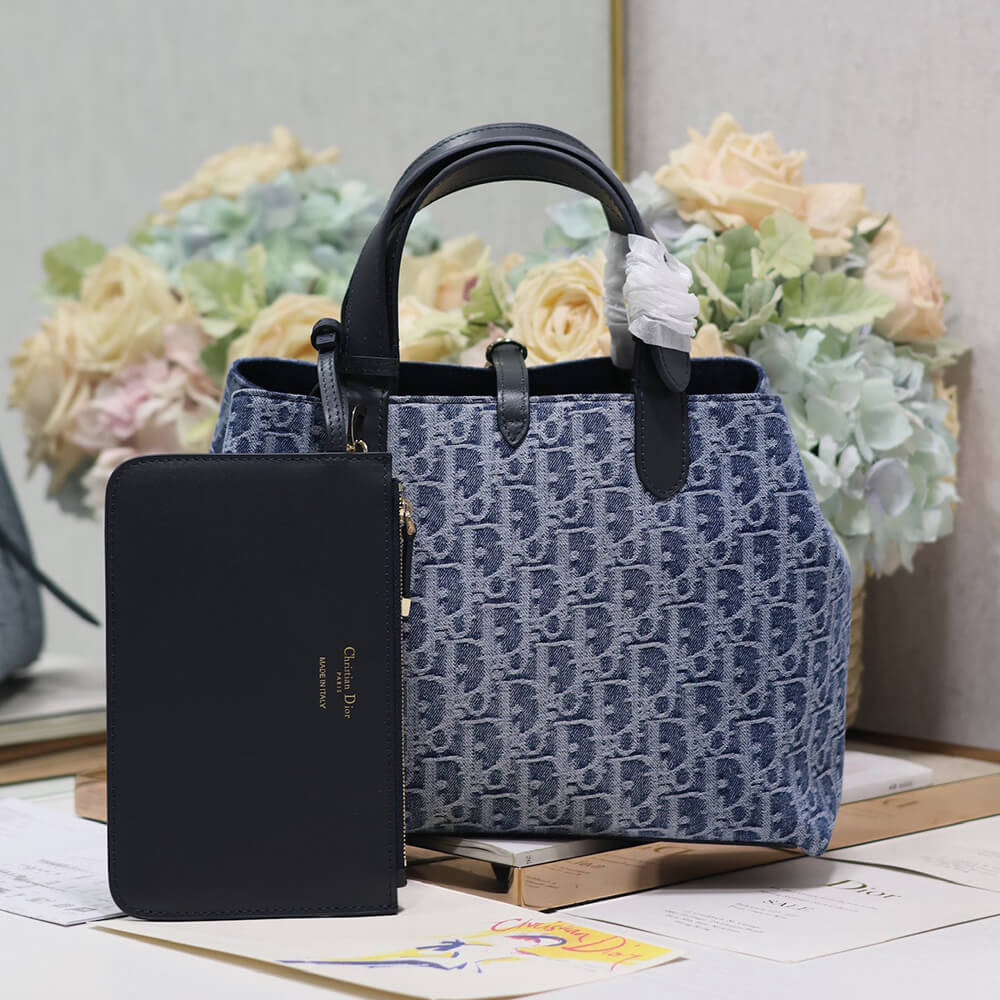 Medium Dior Toujours Bag - Replica Luxury Bags™