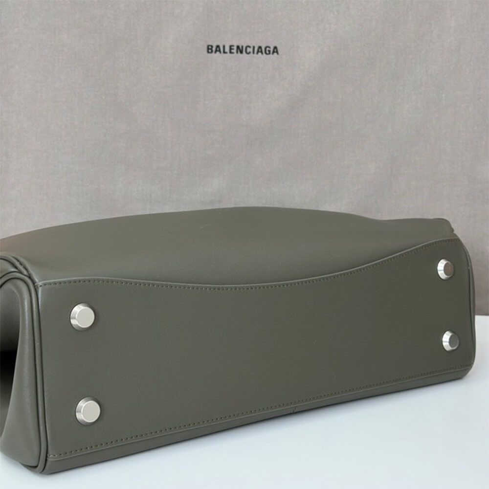 Balenciaga Rodeo Medium Handbag - Replica Luxury Bags™