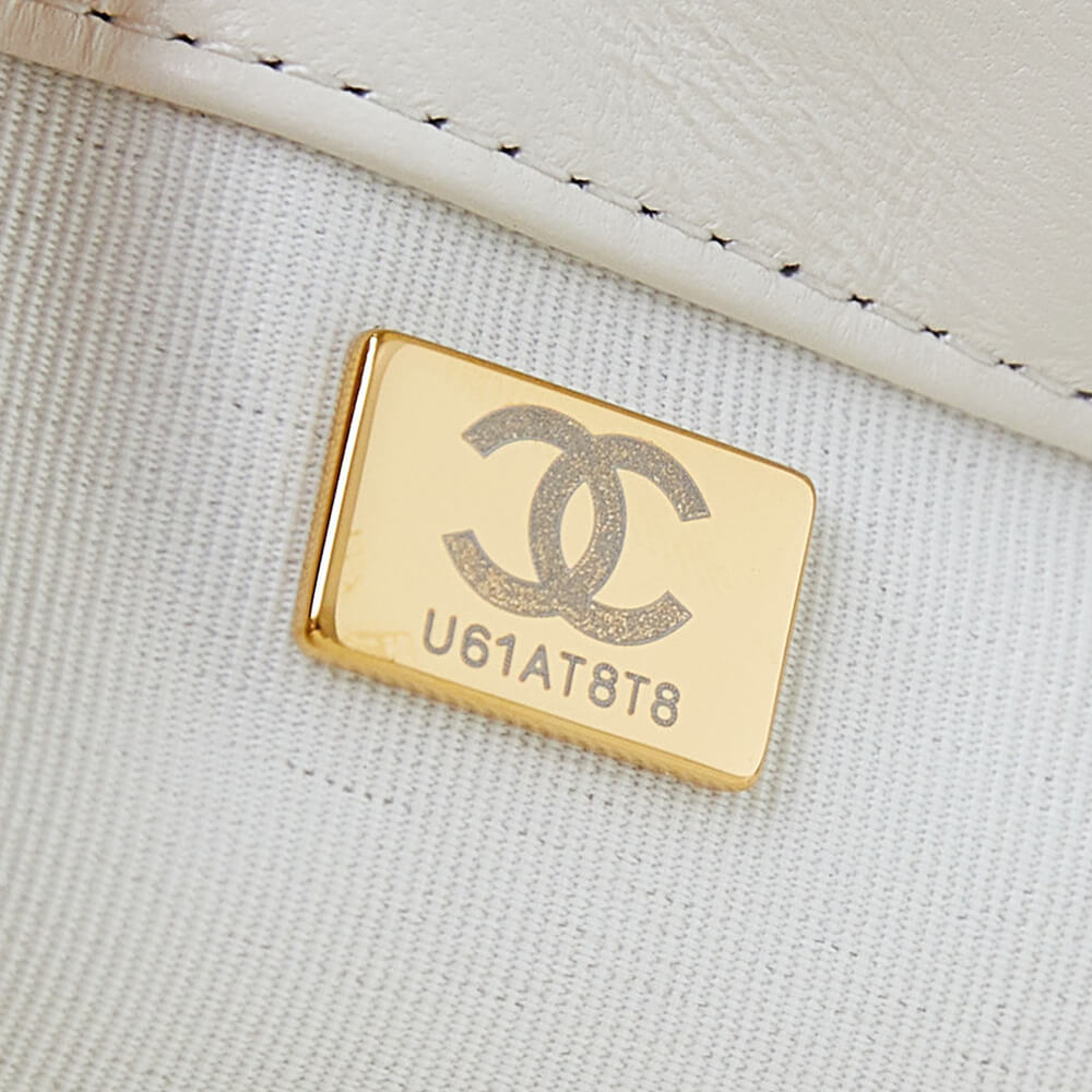 Chanel Mini Flap Bag in White Smooth Lambskin with Gold Hardware - Replica Luxury Bags™