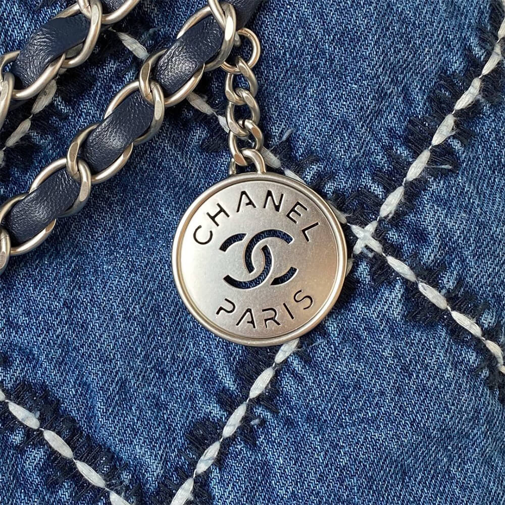 CHANEL 22 HANDBAG - Replica Luxury Bags™