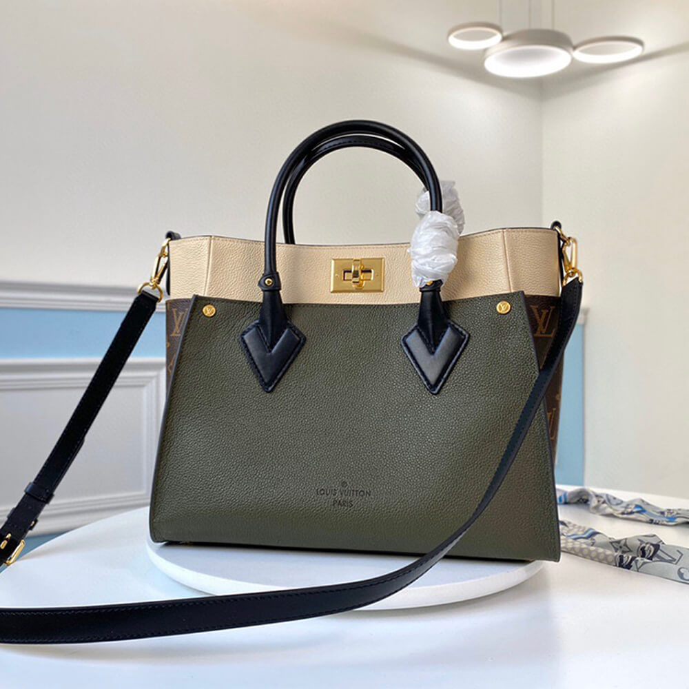 LV ON MY SIDE MM Bag - Replica Luxury Bags™