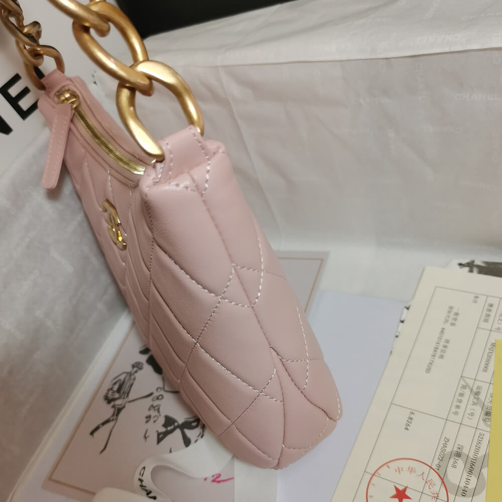 Chanel Hobo Handbag in Pink - Replica Luxury Bags™