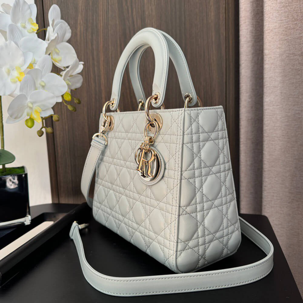 Medium Lady Dior Bag - Replica Luxury Bags™