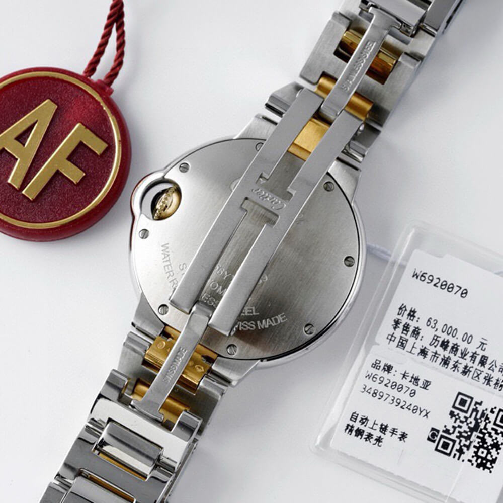 Cartier 33mm Ballon Bleu de Cartier watch - Replica Luxury Bags™