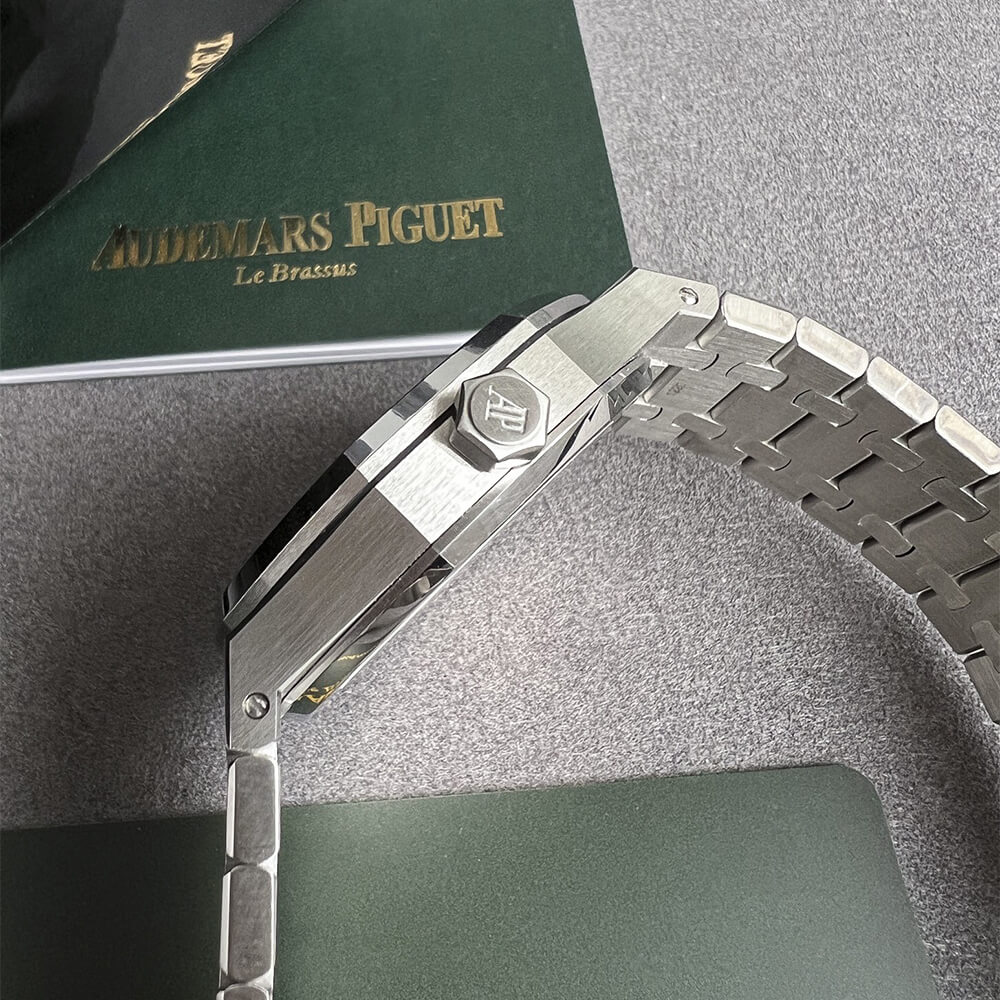Audemars Piguet Royal Oak 15510ST - Replica Luxury Bags™
