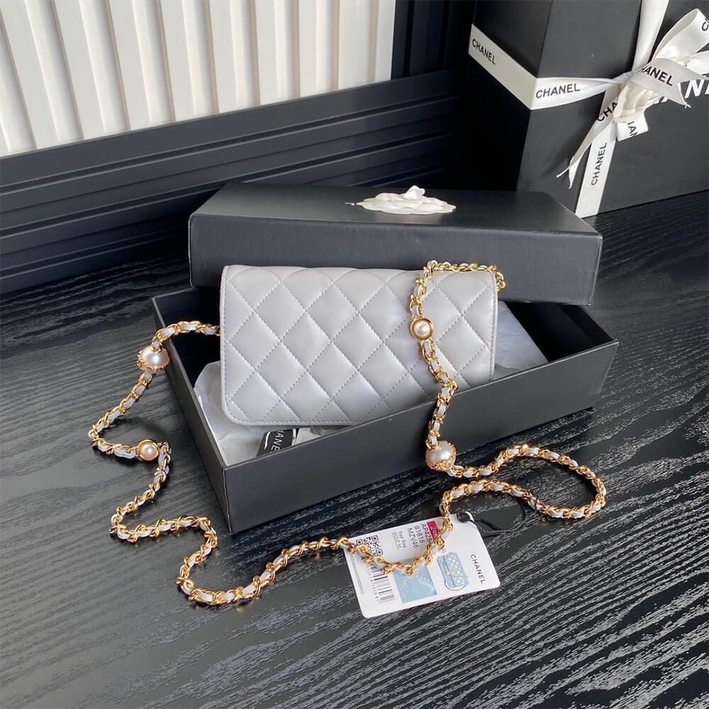 Chanel Flap Phone Holder Bag with Chain - Replica Luxury Bags™