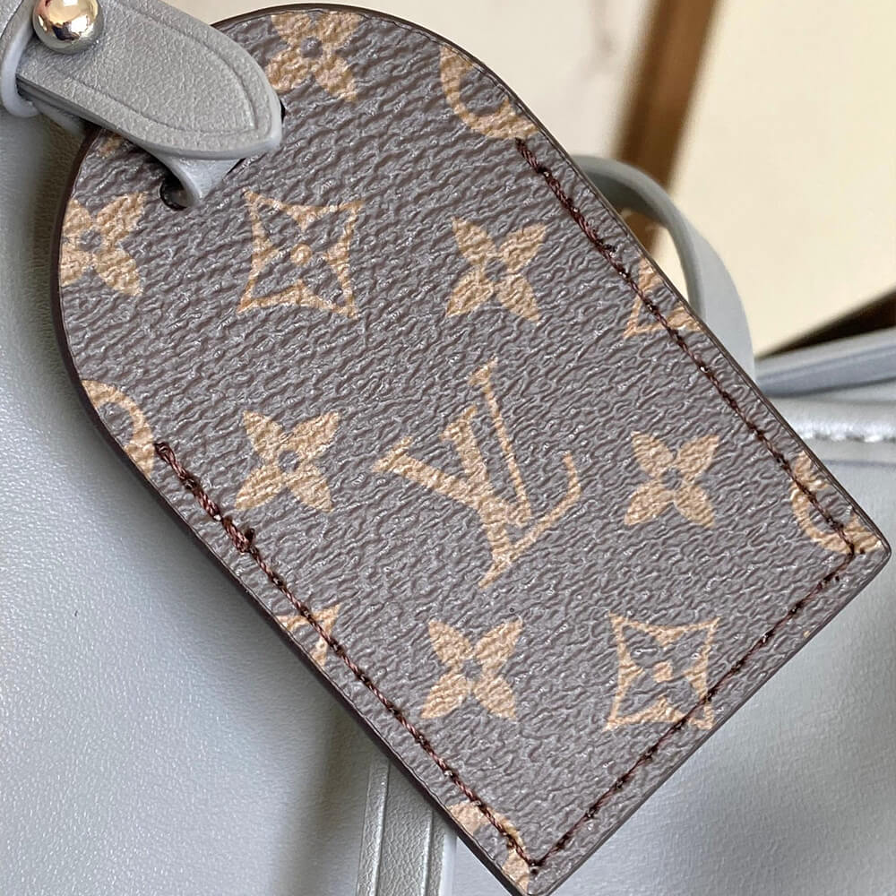 LV CarryAll MM Bag - Replica Luxury Bags™