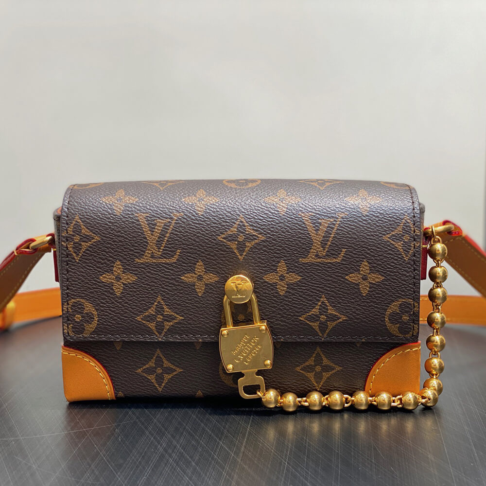 LV Steamer Wearable Wallet Bag - Replica Luxury Bags™