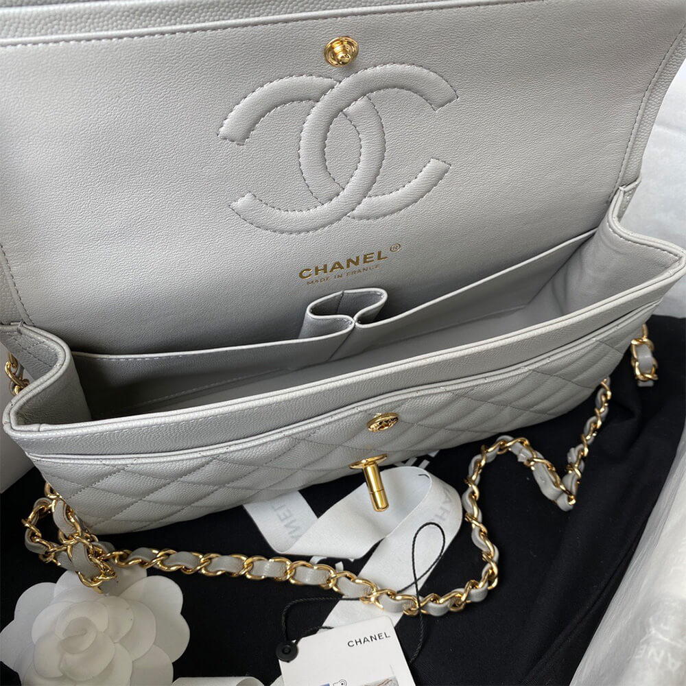 Chanel Classic Flap Handbag - Replica Luxury Bags™
