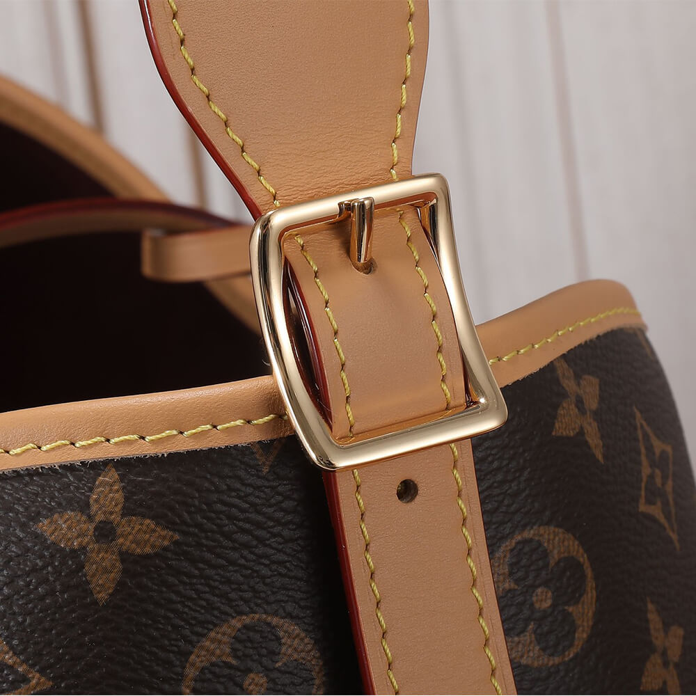 LV Carryall MM Bag - Replica Luxury Bags™