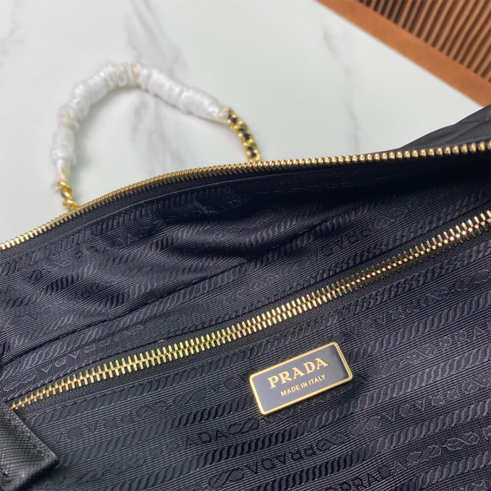 Prada Re-Edition 1995 Chaîne Medium Re-Nylon Tote Bag - Replica Luxury Bags™