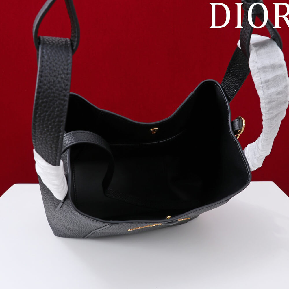 Dior Small Signature Bucket Bag - Replica Luxury Bags™
