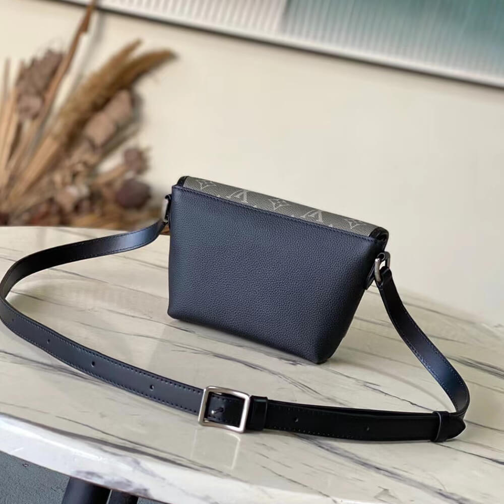 LV Pulse Wearable Wallet G65 Bag - Replica Luxury Bags™