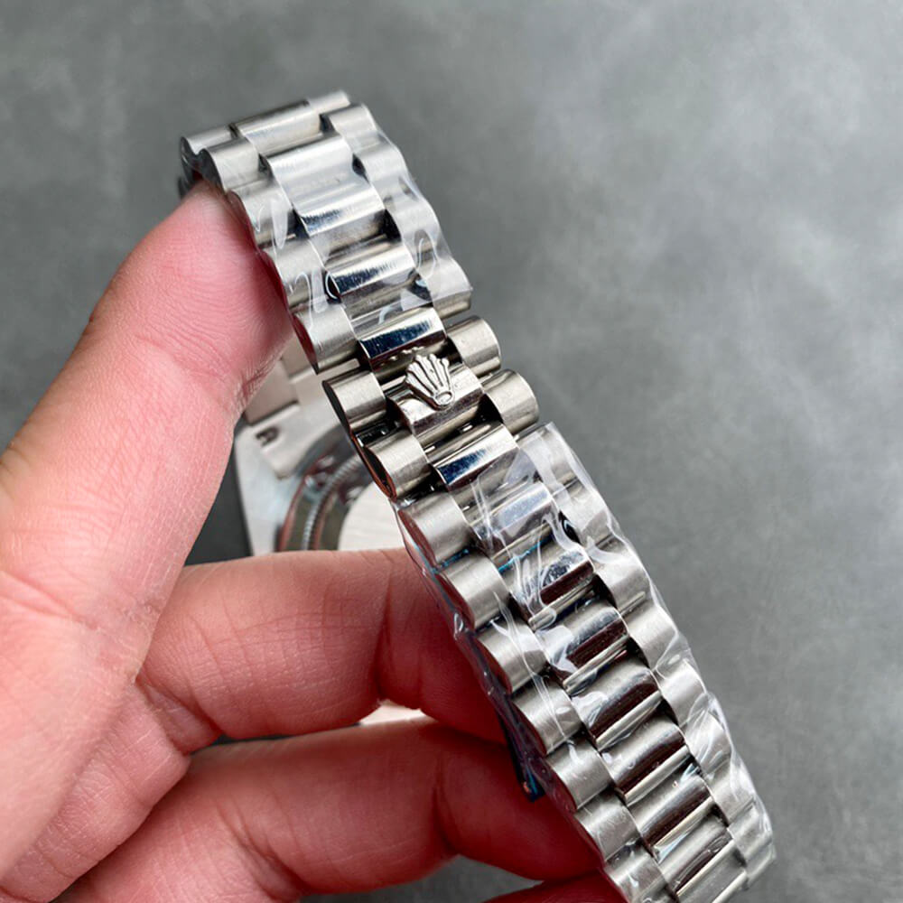 Rolex Day-Date 40 - Replica Luxury Bags™