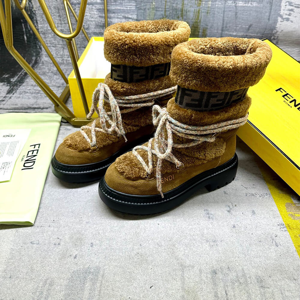 Fendi Apres Chic Shoes - Replica Luxury Bags™