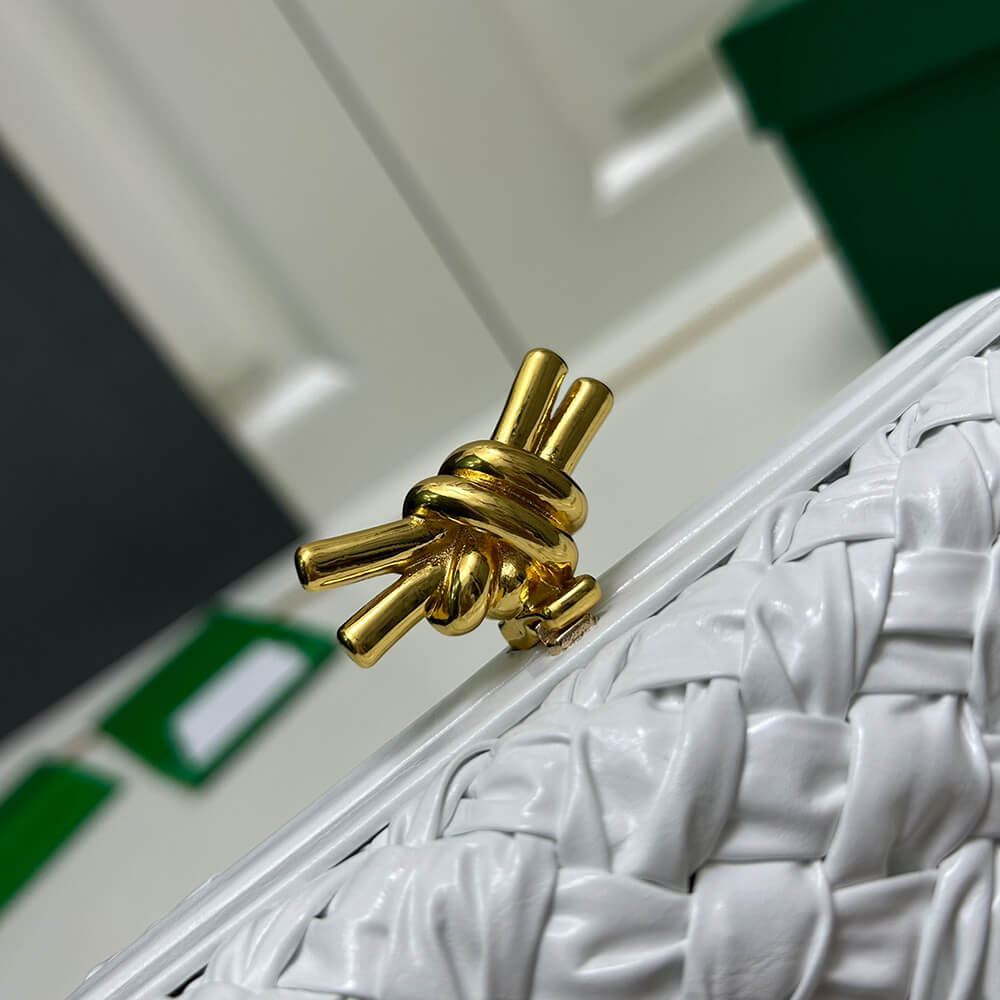 Bottega Veneta Knot Intrecciato Leather Clutch Bag - 5 Colors Available - Replica Luxury Bags™