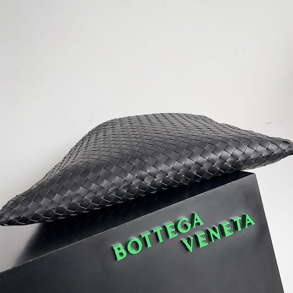 Bottega Veneta Large Hop Bag - Replica Luxury Bags™