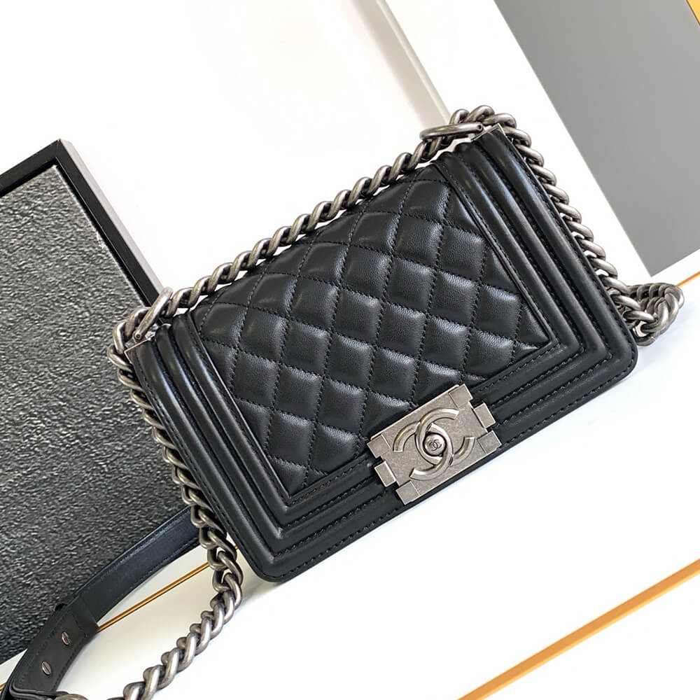 Small Boy Chanel Handbag - Replica Luxury Bags™