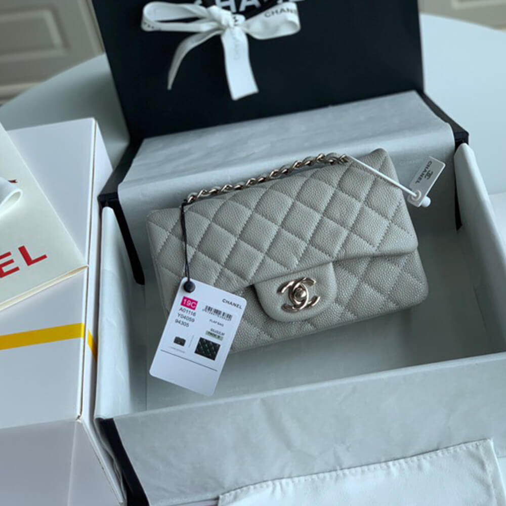 Chanel Mini Flap Bag - Replica Luxury Bags™