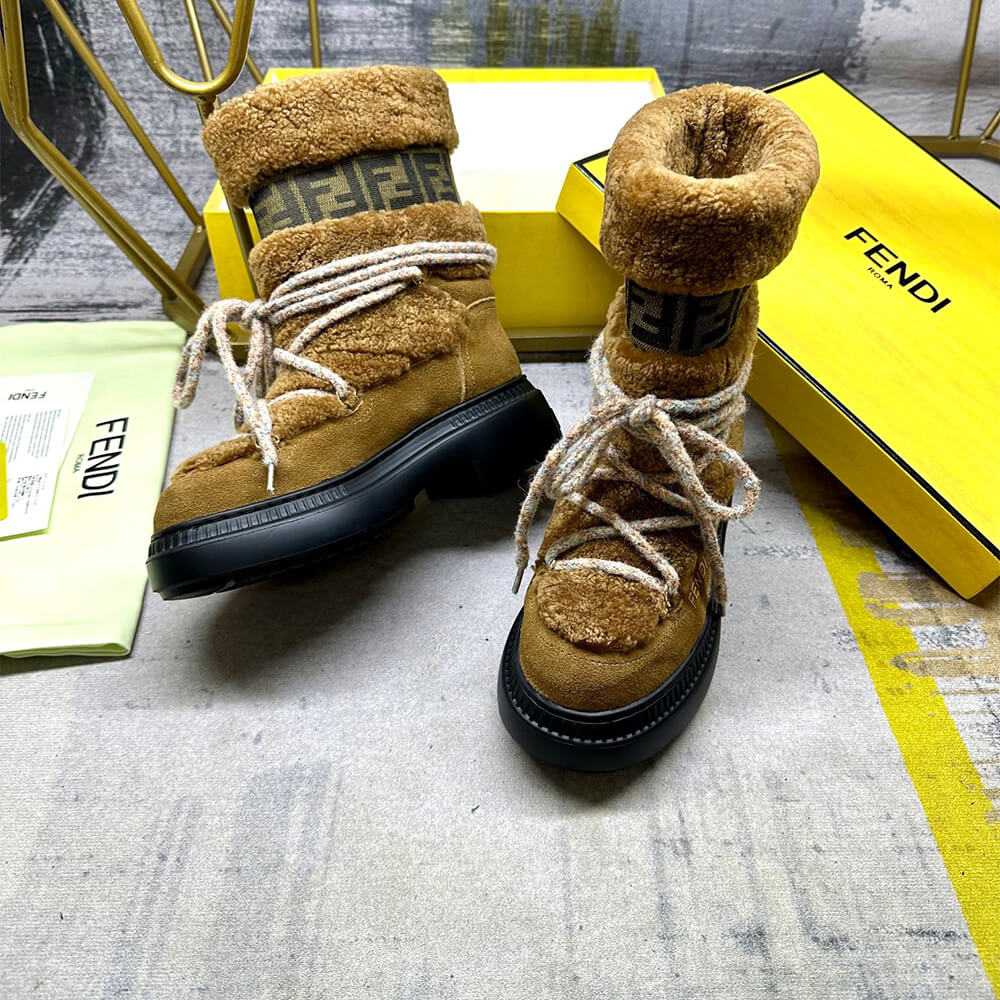 Fendi Apres Chic Shoes - Replica Luxury Bags™