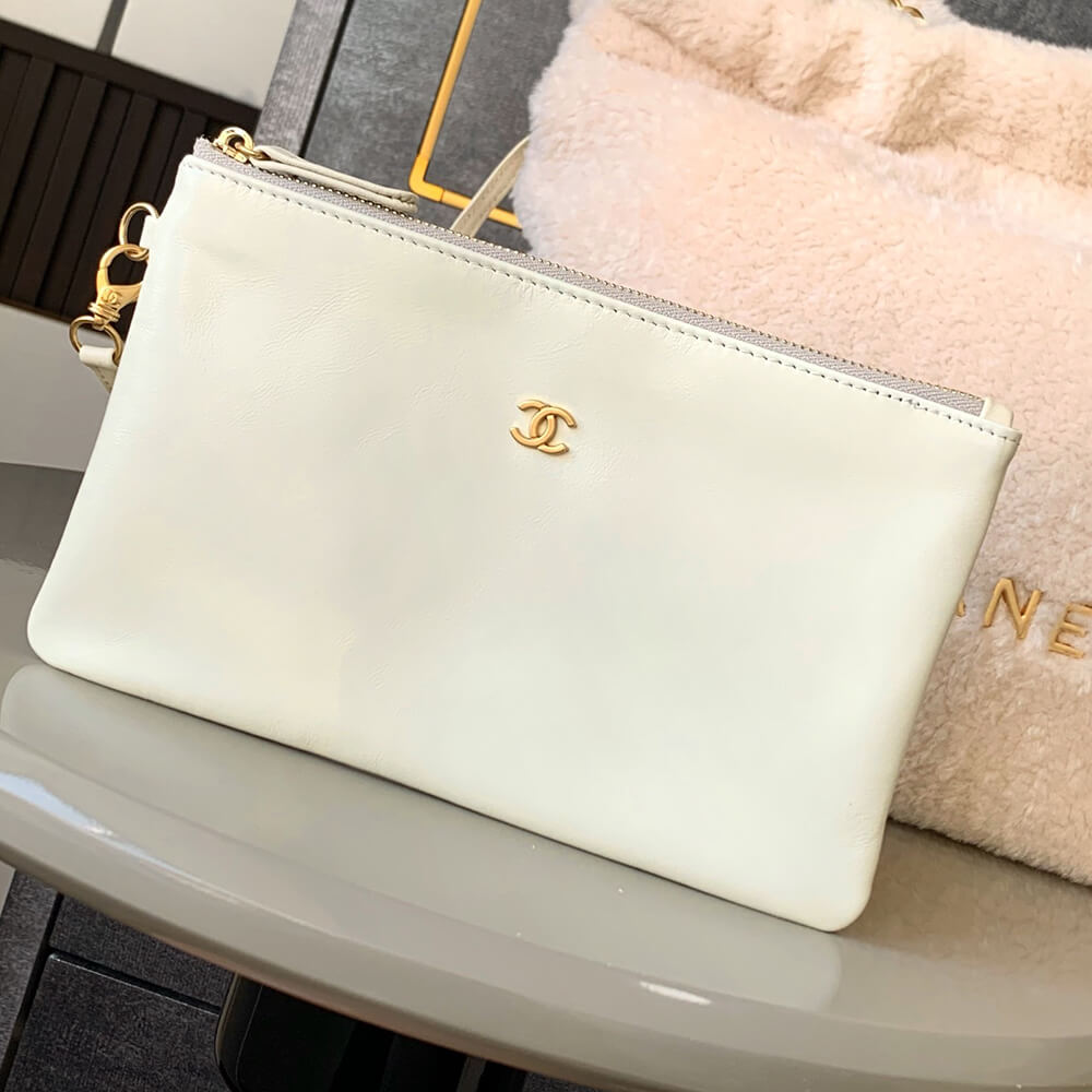 CHANEL 22 SMALL HANDBAG - Replica Luxury Bags™