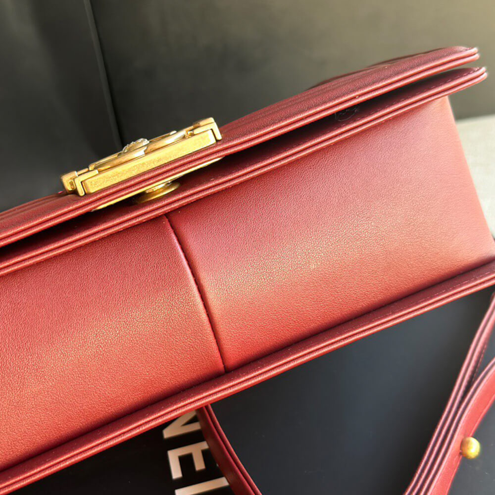 Chanel Chevron Boy Handbag - Replica Luxury Bags™