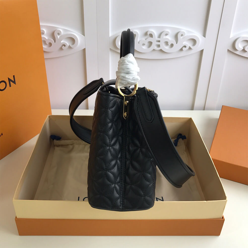 LV Capucines Bag - Replica Luxury Bags™