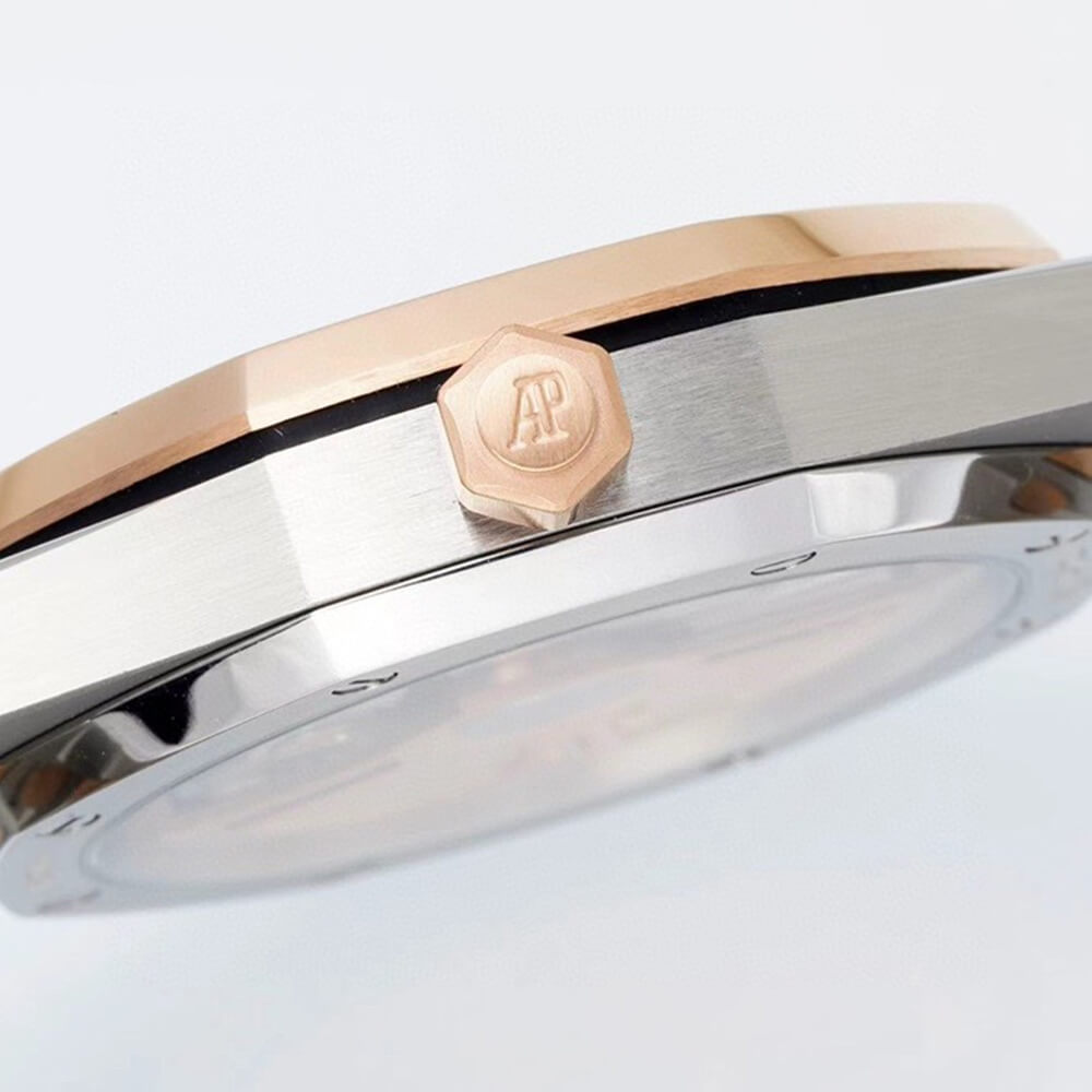 Audemars Piguet Royal Oak 15550SR - Replica Luxury Bags™