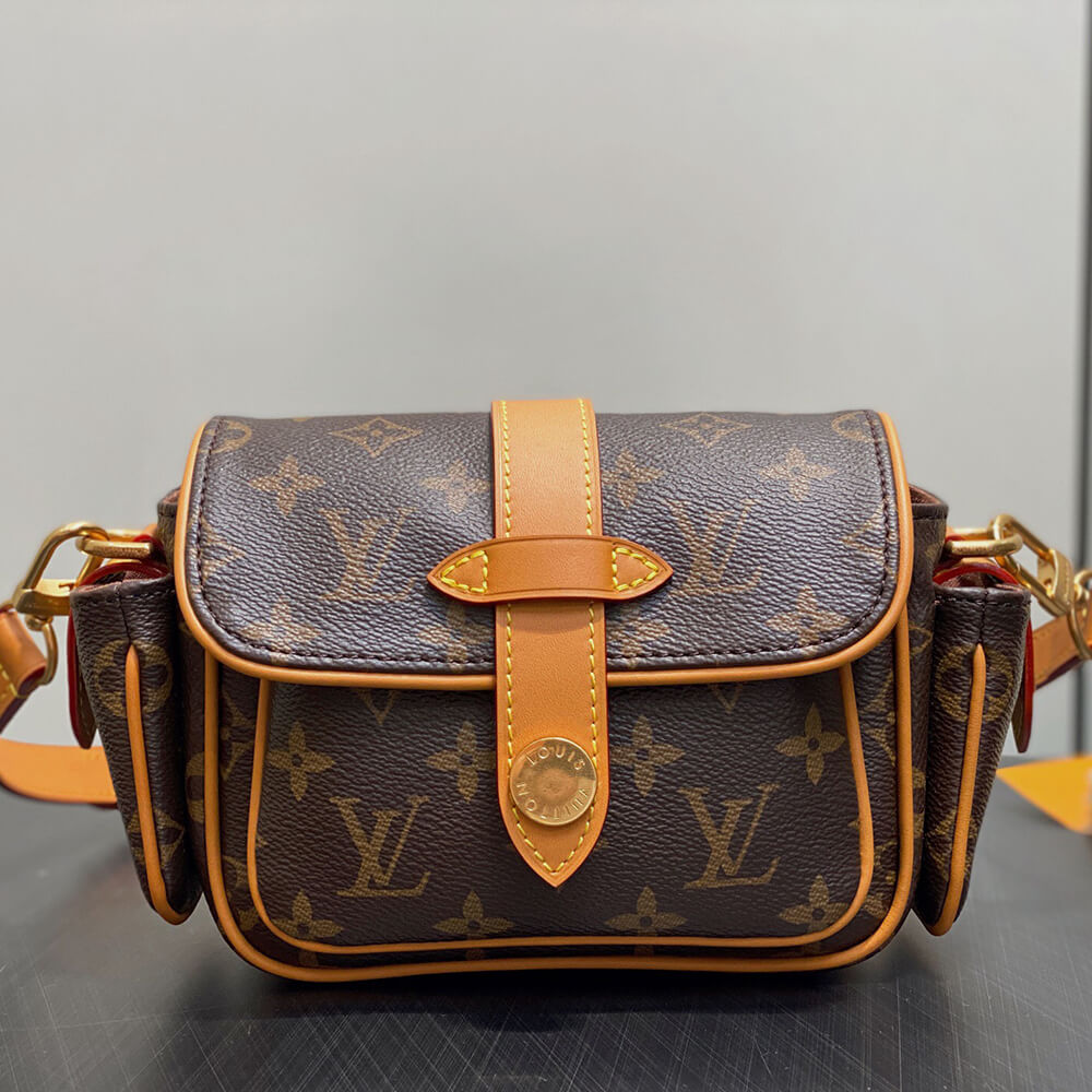 LV Cargo Wearable Wallet Bag - Replica Luxury Bags™