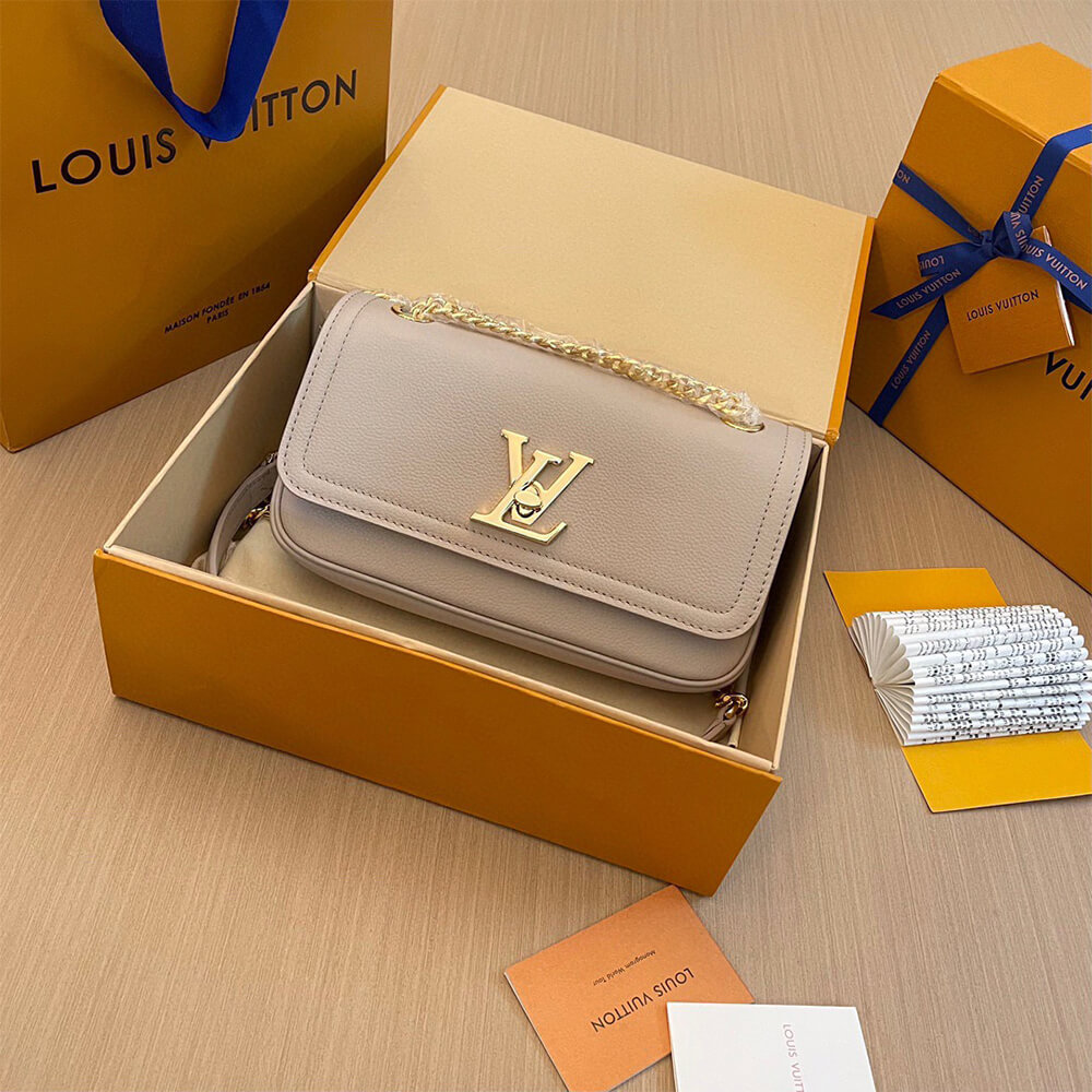 LV LockMe Chain Bag East West - Replica Luxury Bags™