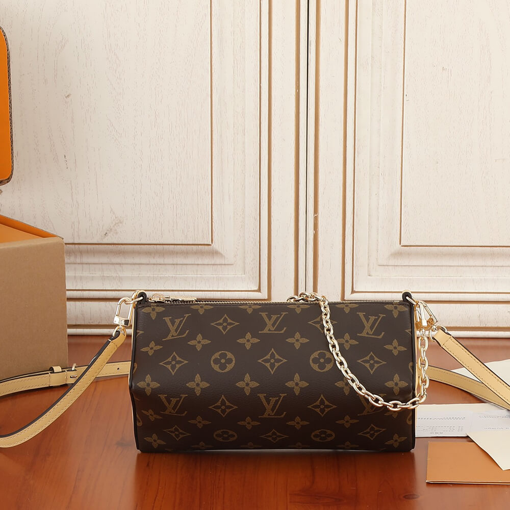 LV Bloom Pouch Bag - Replica Luxury Bags™