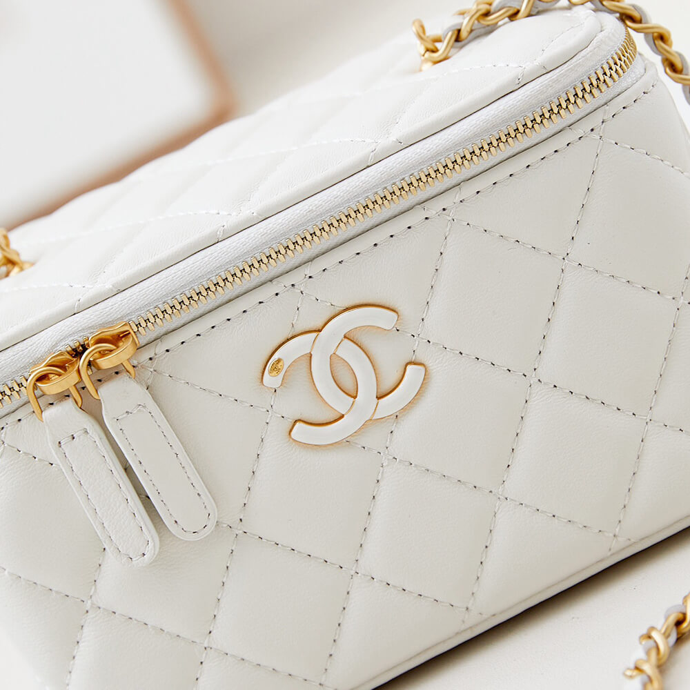 Chanel Vanity Bag with Chain - Replica Luxury Bags™