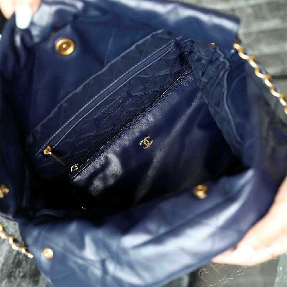 Chanel 22 Small Handbag - Replica Luxury Bags™