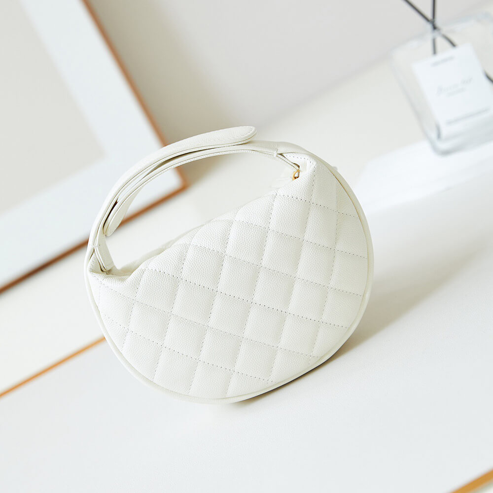 Chanel Pouch Bag - Replica Luxury Bags™