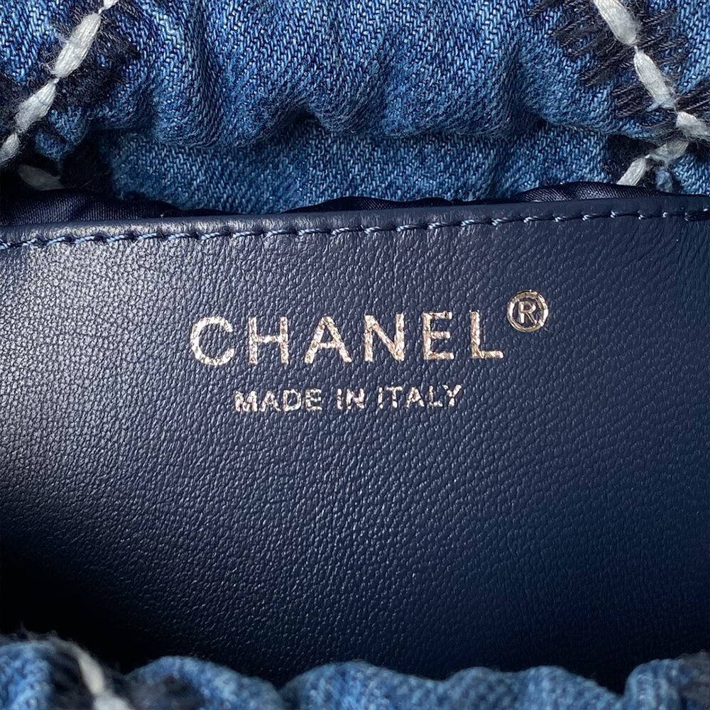 Chanel 22 Mini Handbag Denim Bag - Replica Luxury Bags™
