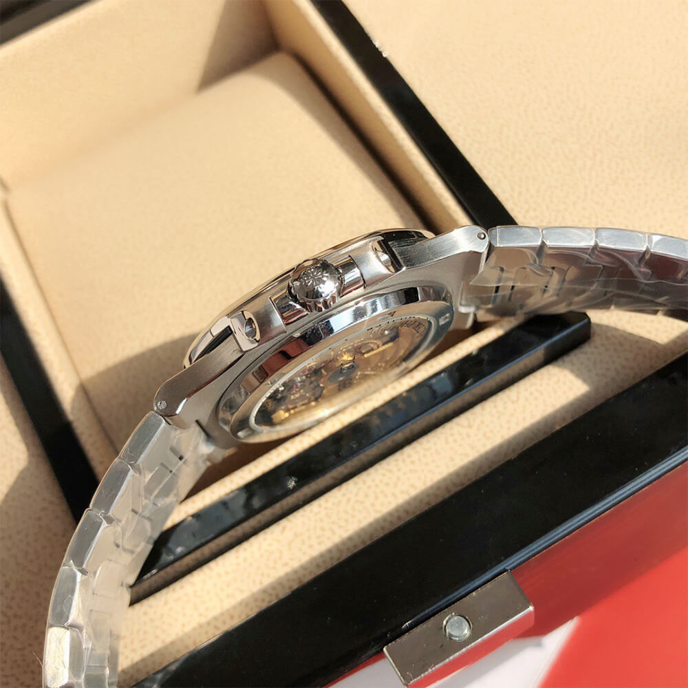 Patek Philippe Nautilus 5711/1A - Replica Luxury Bags™