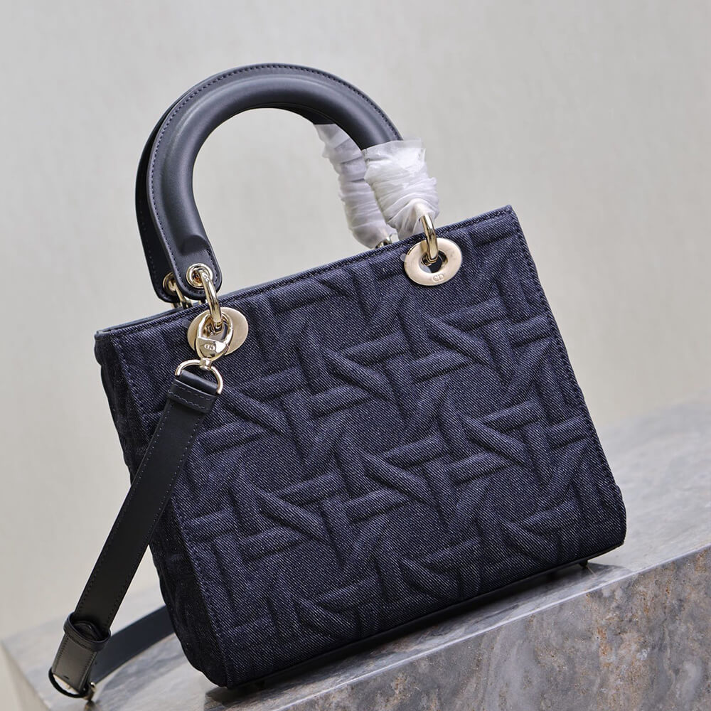 Medium Lady Dior Bag - Replica Luxury Bags™