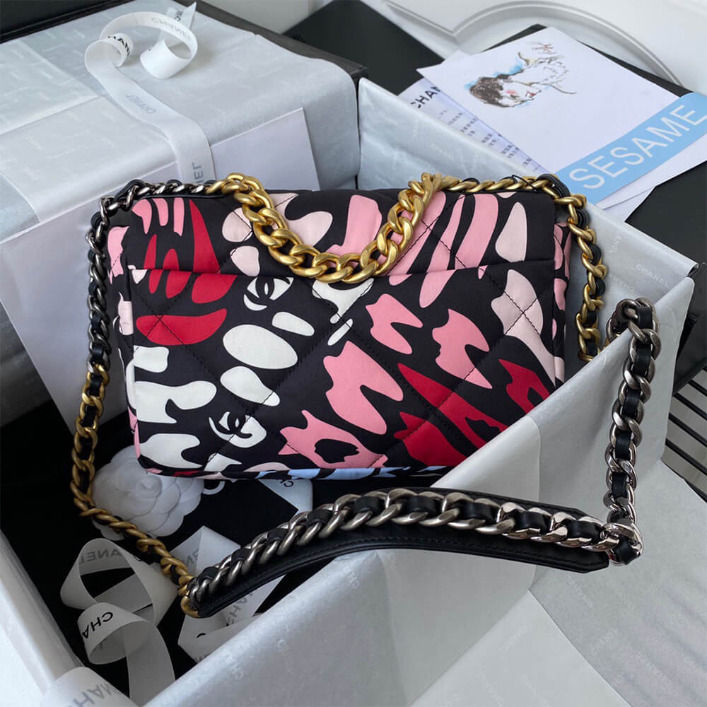 Chanel 19 Handbag - Replica Luxury Bags™