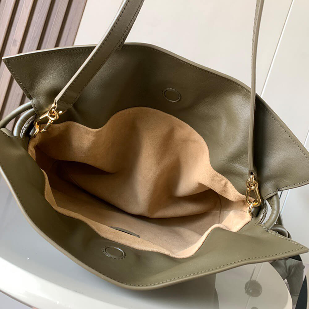 Loewe Medium Flamenco Clutch Bag in Nappa Calfskin - Replica Luxury Bags™