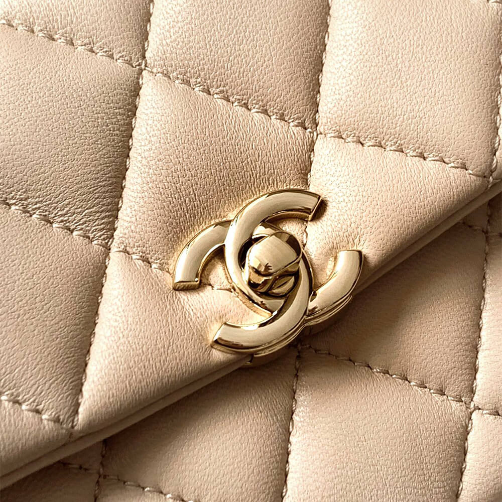 Chanel Flap Phone Holder Bag With Chain - Replica Luxury Bags™